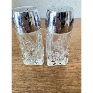 Vintage Anchor Hocking Star of David Prescut Salt & Pepper Shakers.